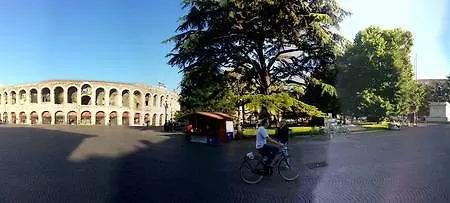 Ai Giardini -vicino Ospedale Borgo Trento E Centro Storico Gasthuis