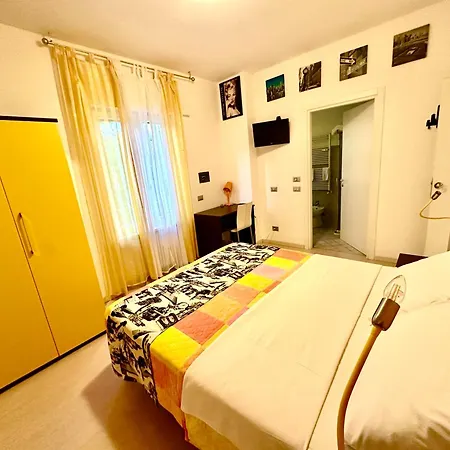 Ai Giardini -vicino Ospedale Borgo Trento E Centro Storico Guest house