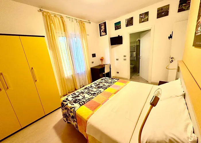 Ai Giardini -vicino Ospedale Borgo Trento E Centro Storico بيت ضيافة