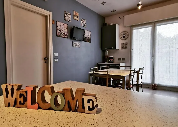 Ai Giardini -vicino Ospedale Borgo Trento E Centro Storico بيت ضيافة 4*